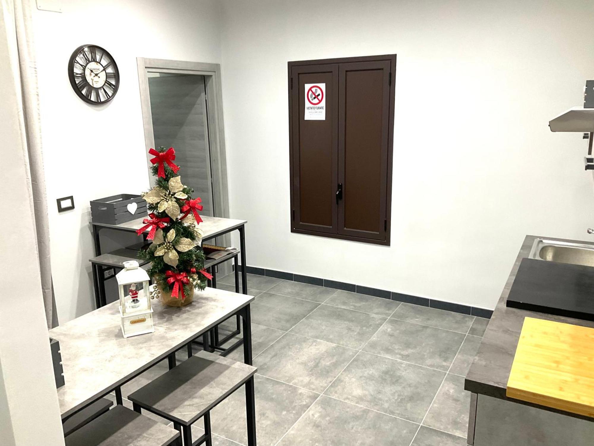 Siculahome23 Aeroporto di Catania Fontana Rossa Esterno foto